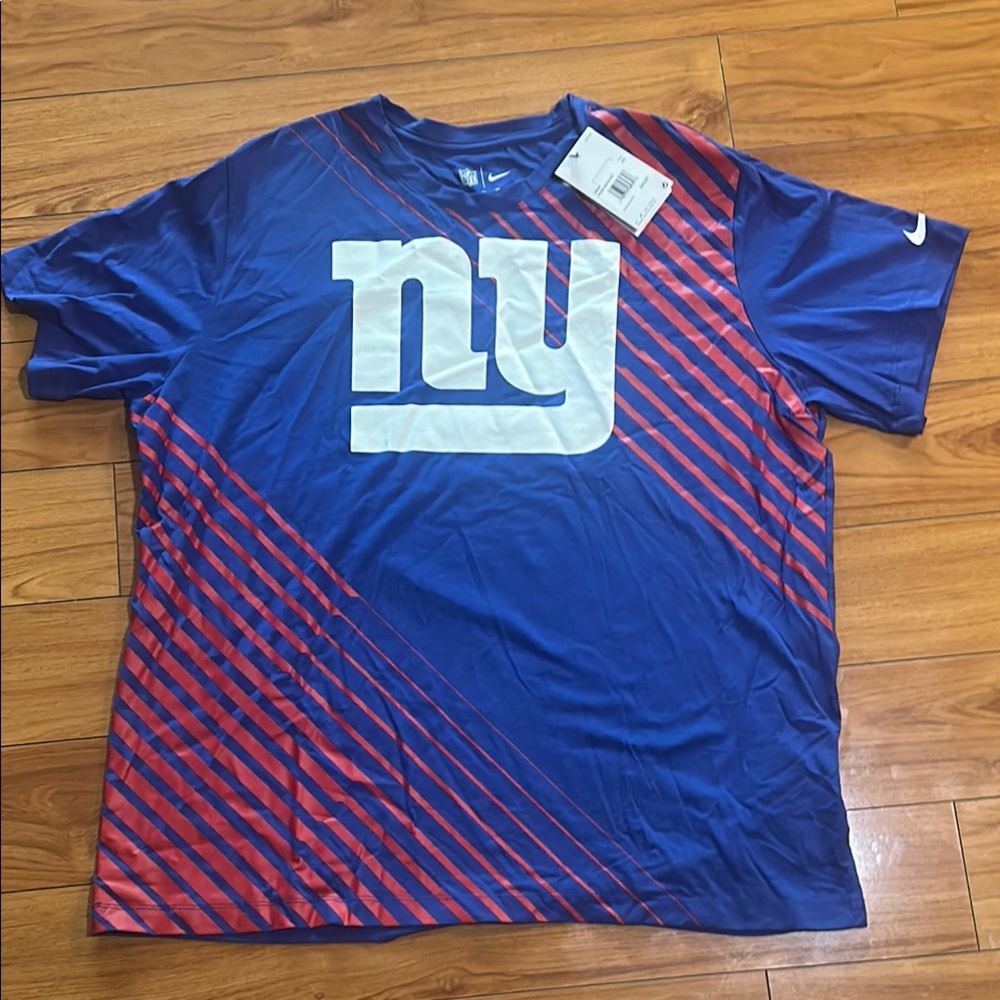 Nike Blue and Red Jersey Dynamic Design